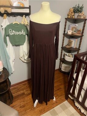 Brown off the shoulder maxi dress Size XXL (2X) #offtheshoulder #maxi